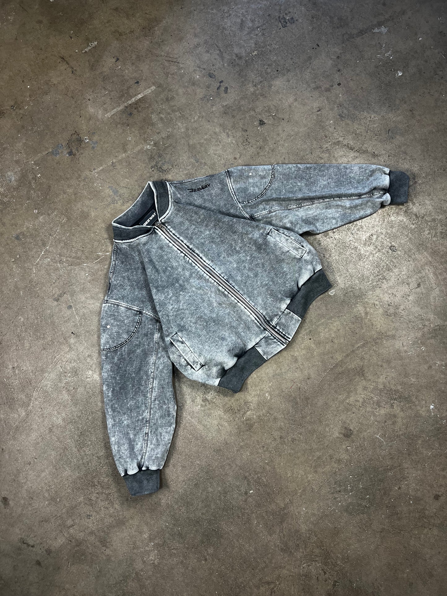 BOMBER COLOR CONCRETO
