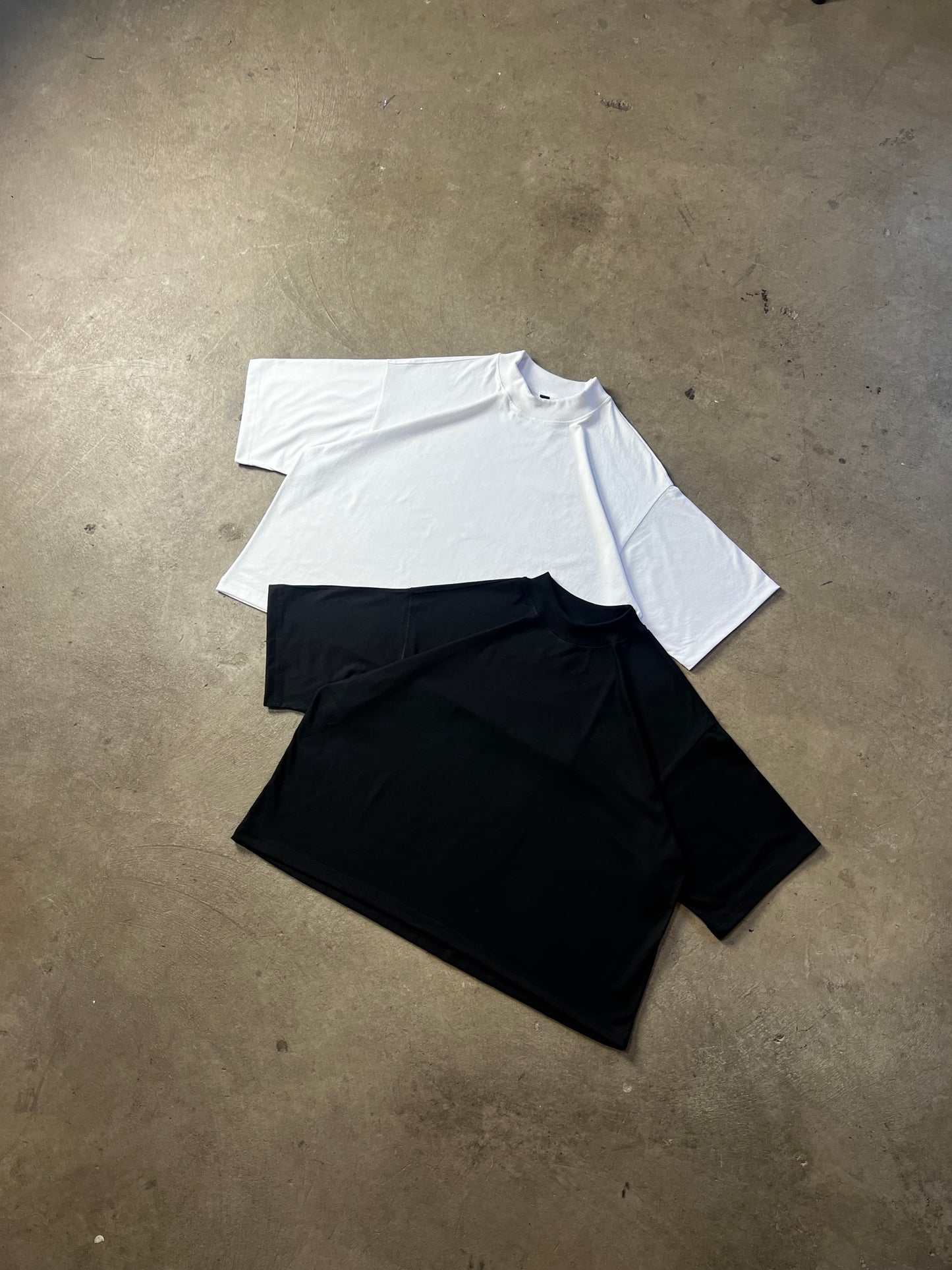 PACK 2 POLERAS BÁSICAS (NAVIDEÑO) BOXY FIT