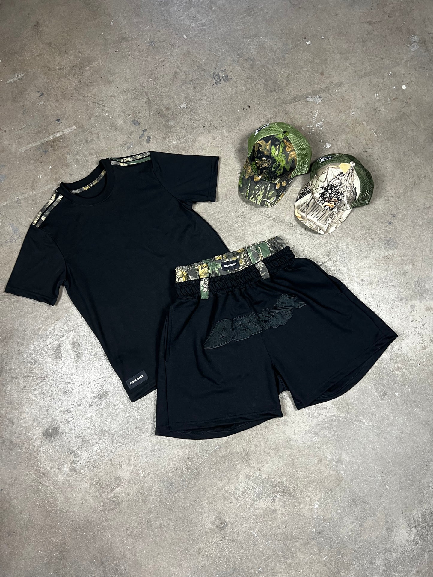 SHORT DOBLE PRETINA BEEWAY