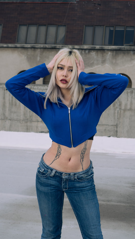 CROPPED BEEWAY (BLUE)